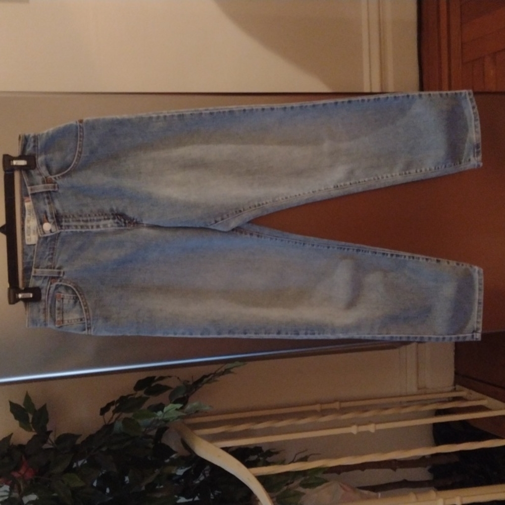 Levi Classic Relaxed Tapered jeans!!!😍♥️